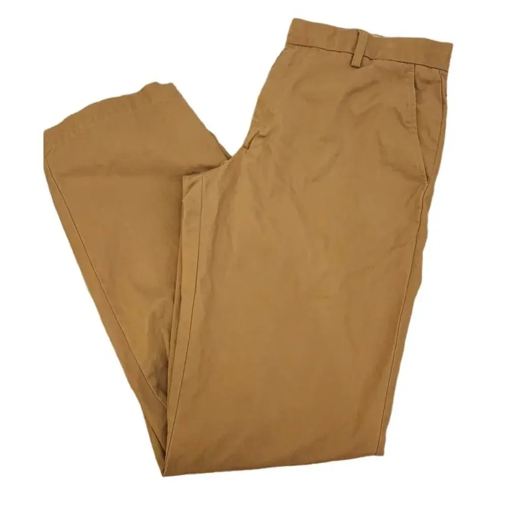 NWOT Banana Republic Dawson Chino 34/36 pants.